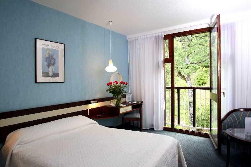 Villa Borghese, The Originals Relais Gréoux-les-Bains Exteriér fotografie